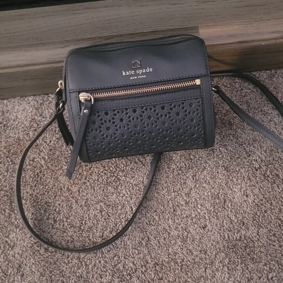 KATE SPADE CROSSBODY